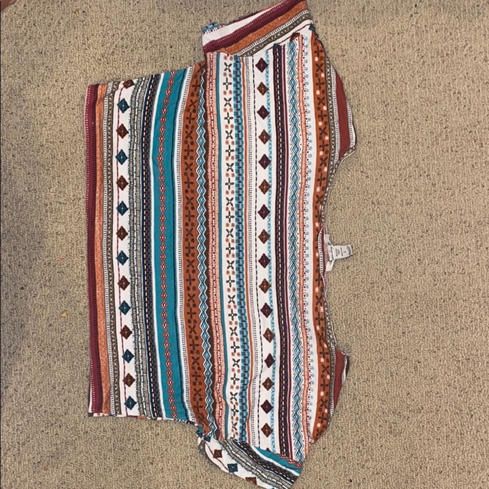Aztec crop top - Picture 2 of 2